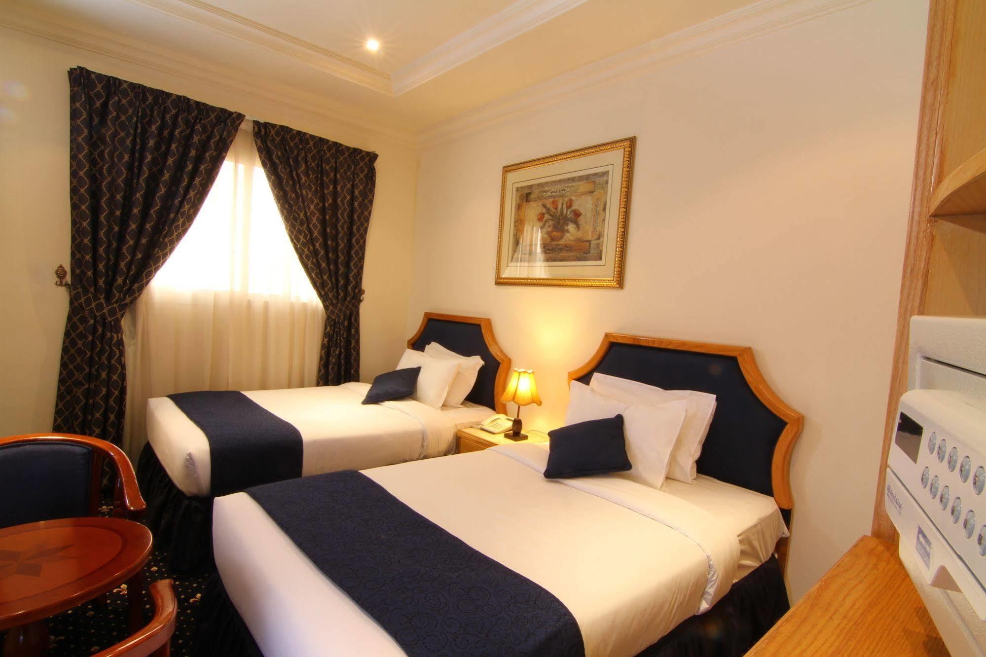 Cayam Hotel Doha Exterior photo